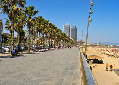 Patinar en Barcelona - Barceloneta l lado de la playa
